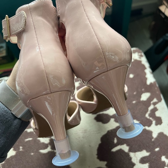 Blush Heels - Picture 5 of 9